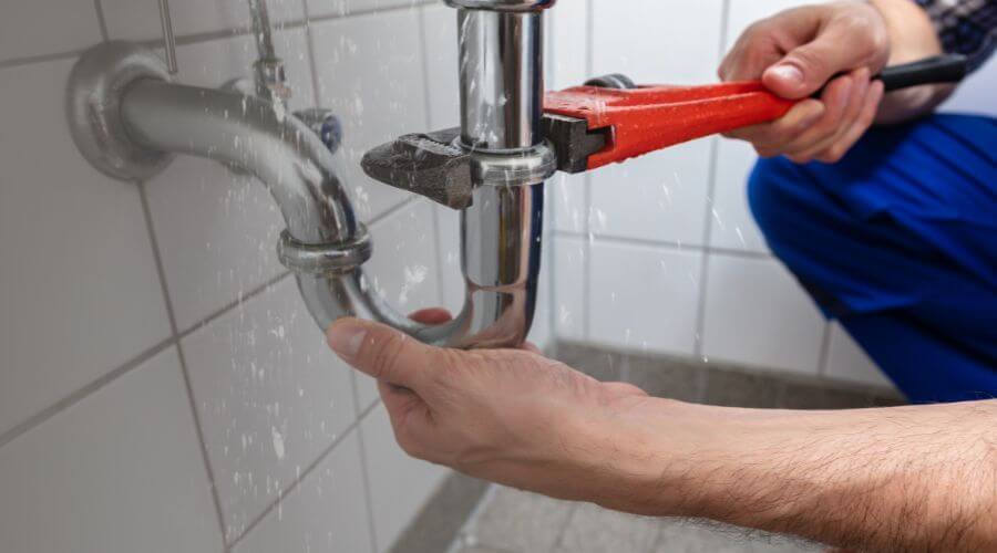 Professional Leak Detection services in Huggins, MO